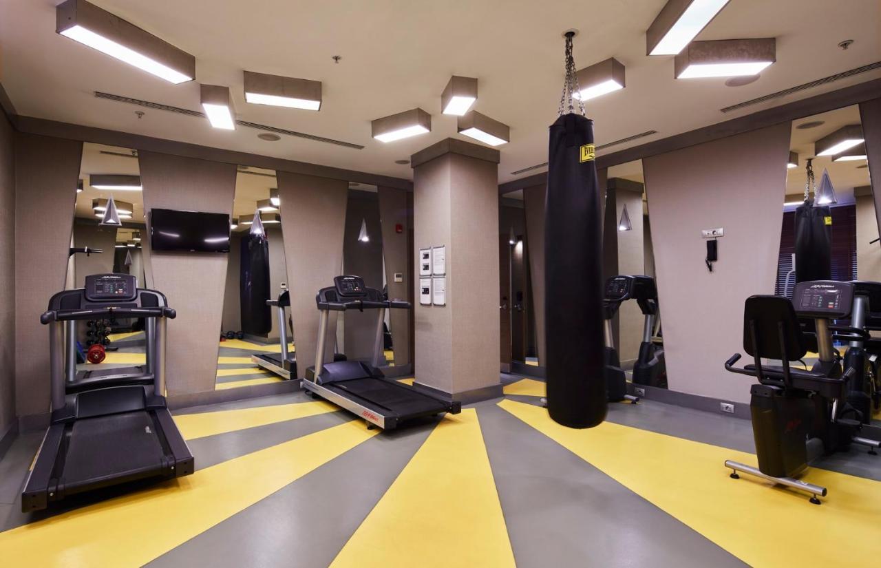 Moevenpick Istanbul Hotel Golden Horn Exterior foto The gym at the hotel