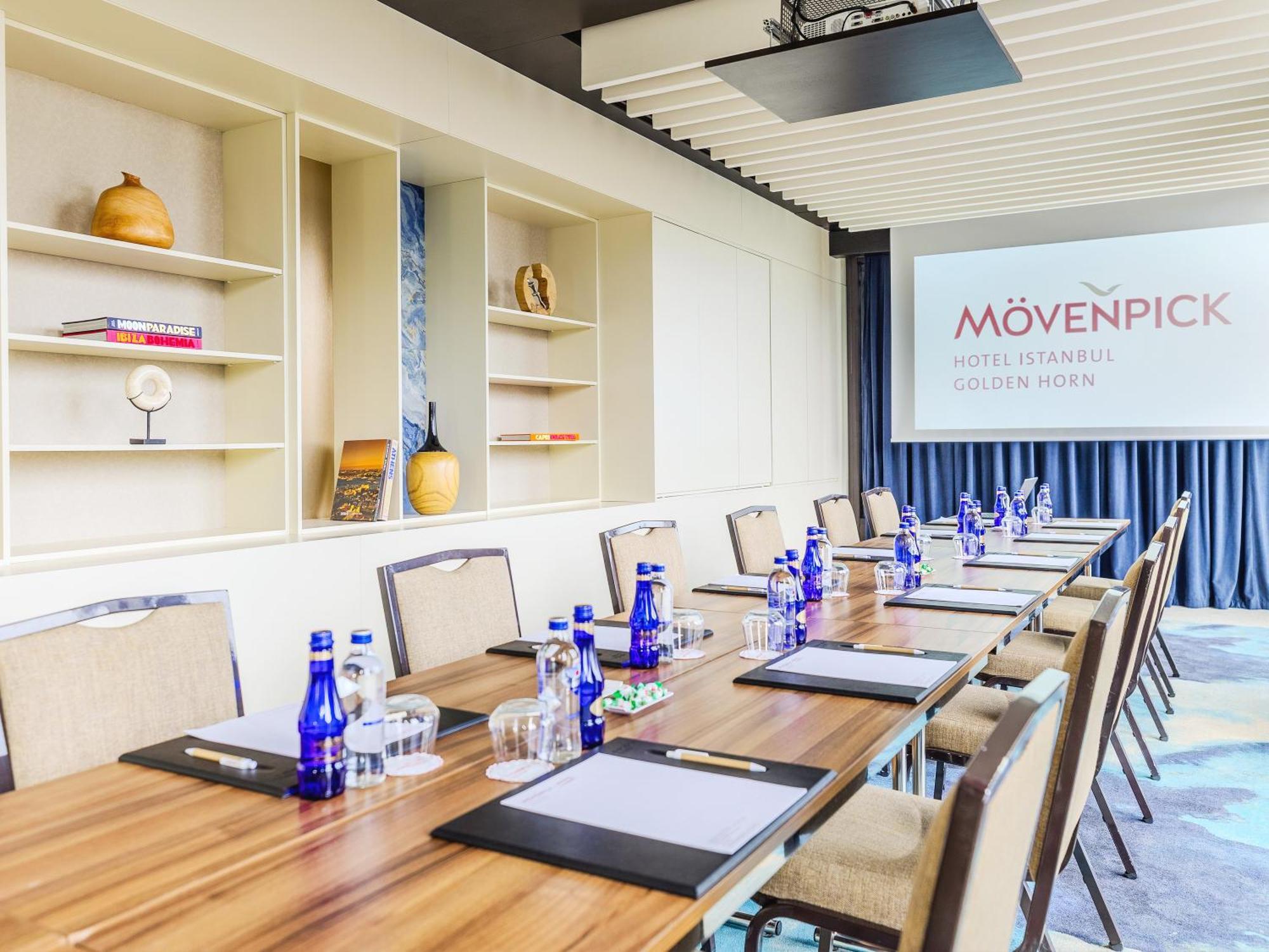 Moevenpick Istanbul Hotel Golden Horn Exterior foto Meeting room